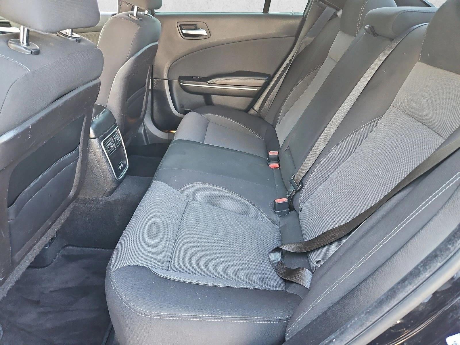 2015 Dodge Charger 4dr Sdn SE RWD