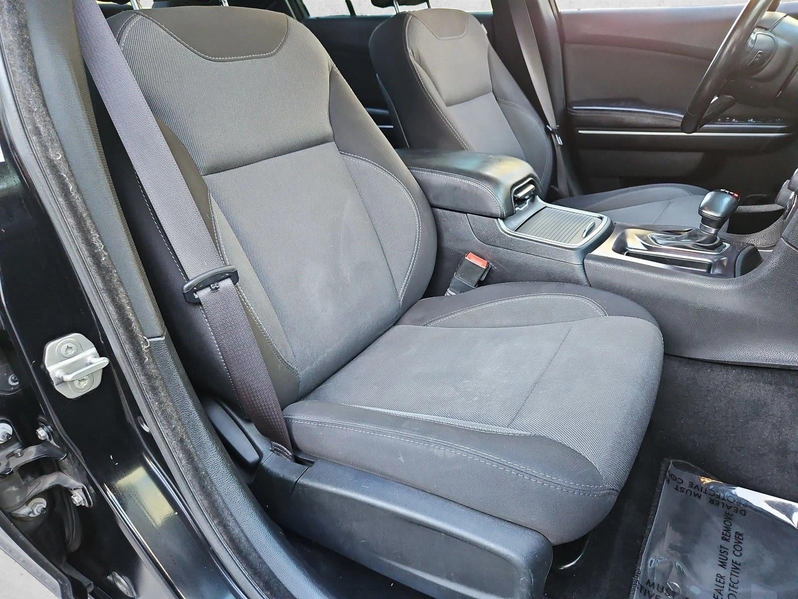 2015 Dodge Charger 4dr Sdn SE RWD