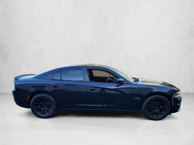 2015 Dodge Charger 4dr Sdn SE RWD