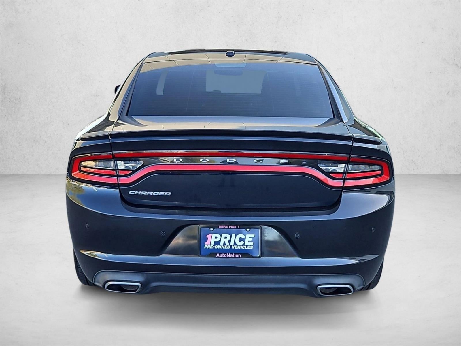 2015 Dodge Charger 4dr Sdn SE RWD