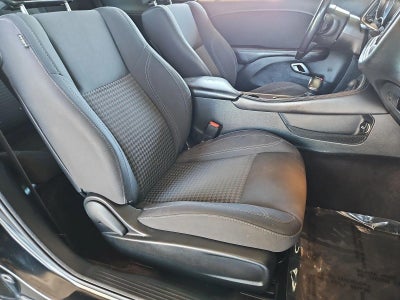 2018 Dodge Challenger SXT RWD