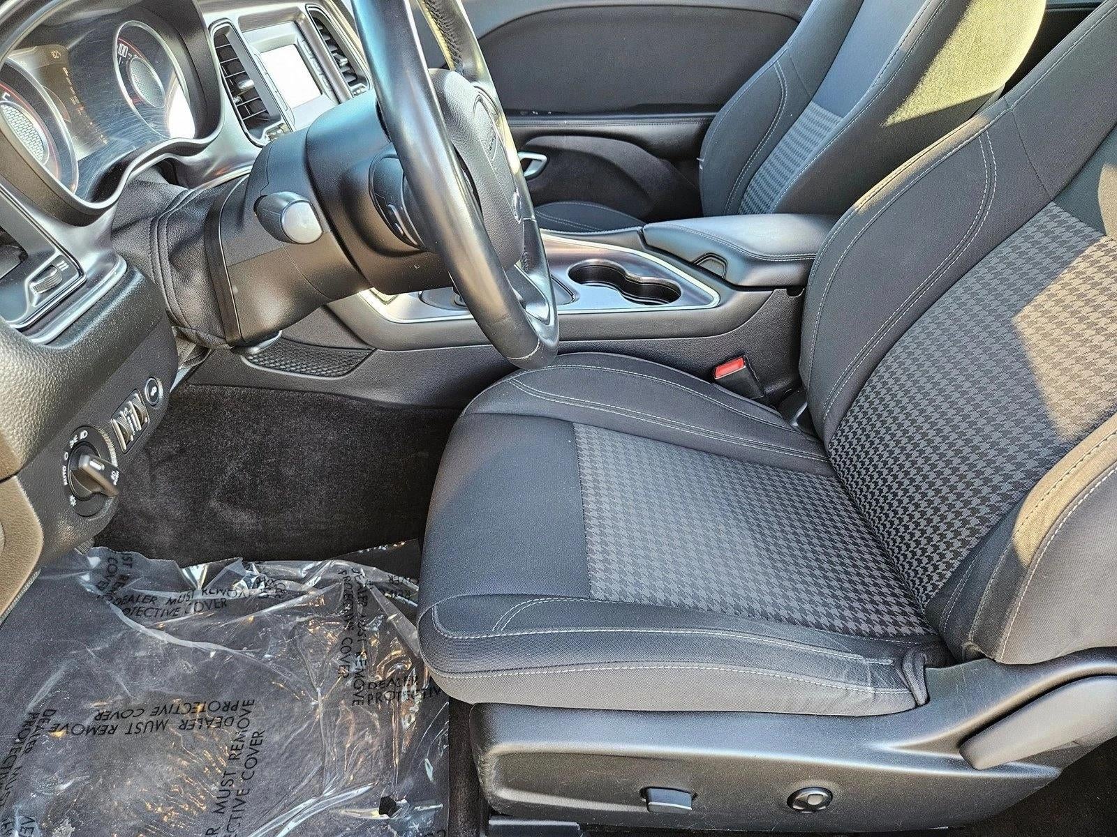 2016 Dodge Challenger 2dr Cpe SXT