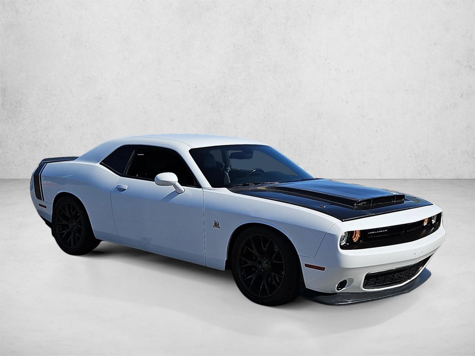 2018 Dodge Challenger R/T Scat Pack RWD