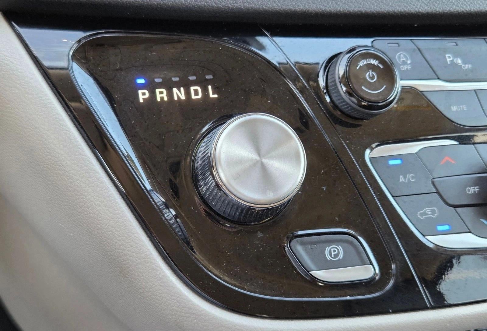 2024 Chrysler Pacifica Touring L FWD