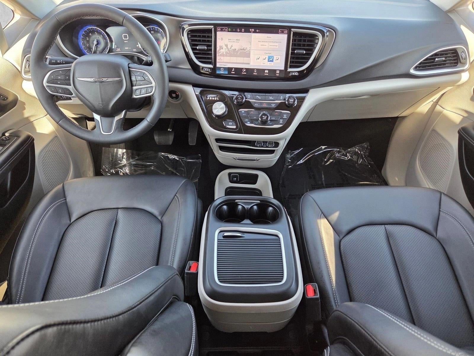 2024 Chrysler Pacifica Touring L FWD