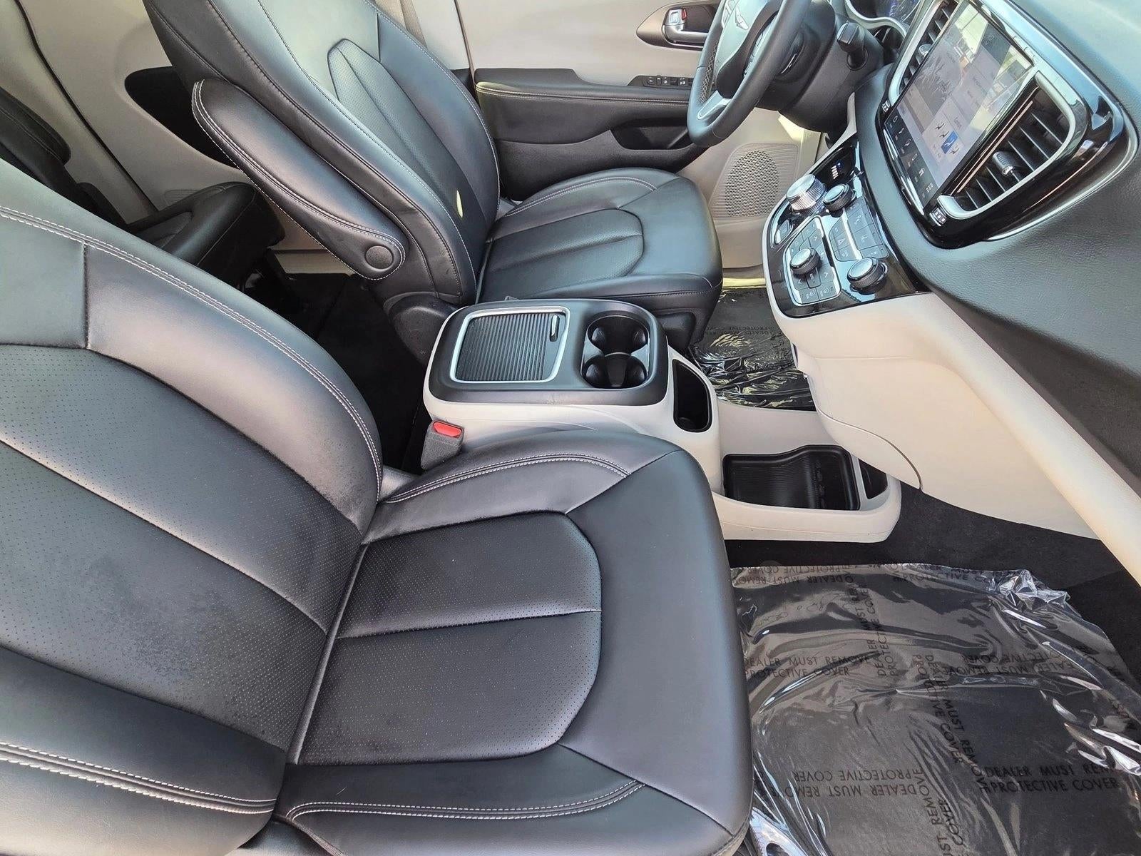 2024 Chrysler Pacifica Touring L FWD