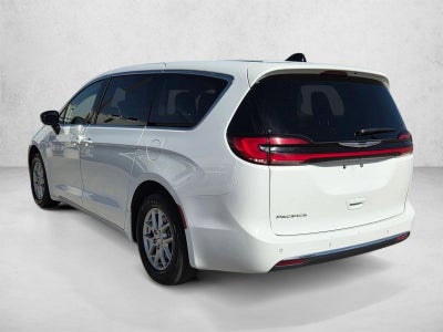 2024 Chrysler Pacifica Touring L FWD