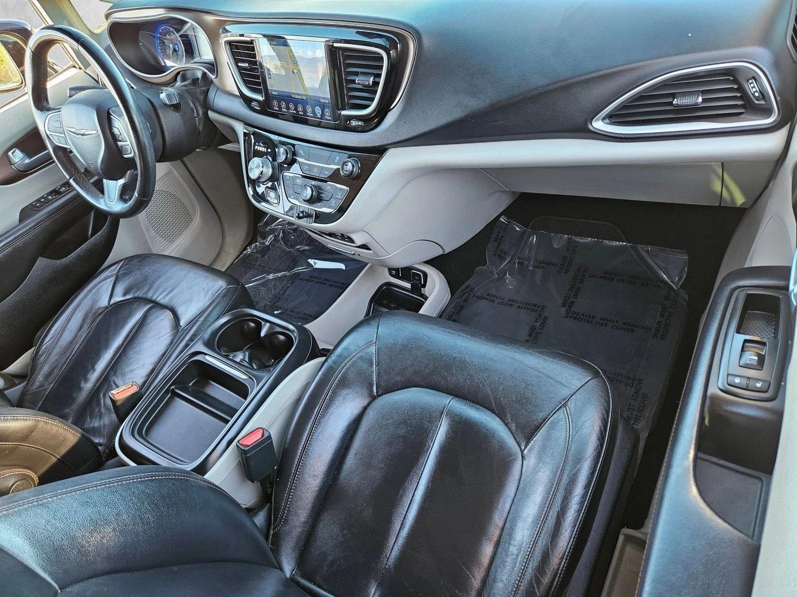 2017 Chrysler Pacifica Touring-L FWD