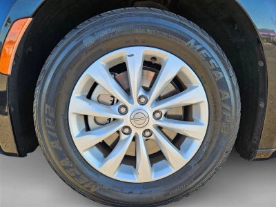 2017 Chrysler Pacifica Touring-L FWD