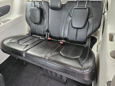 2024 Chrysler Pacifica Touring L FWD