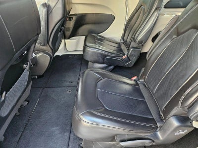 2023 Chrysler Pacifica Touring L FWD