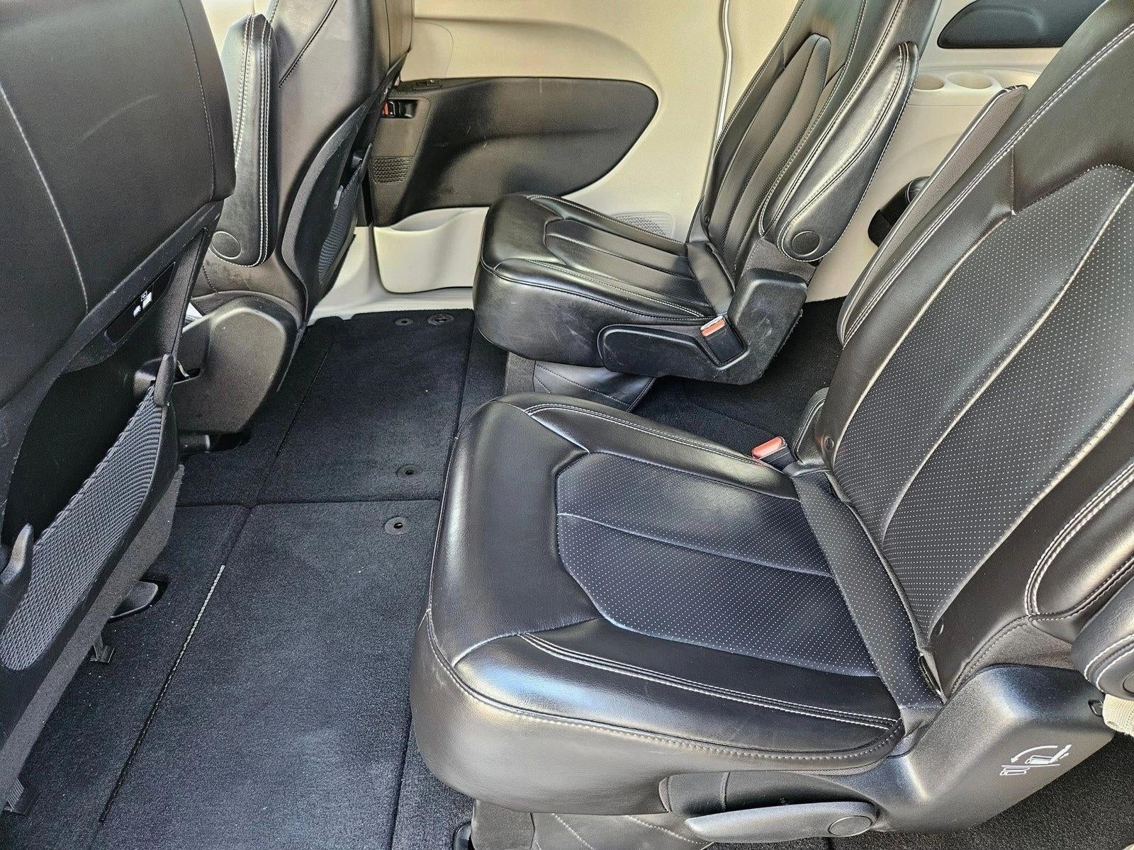 2023 Chrysler Pacifica Touring L FWD