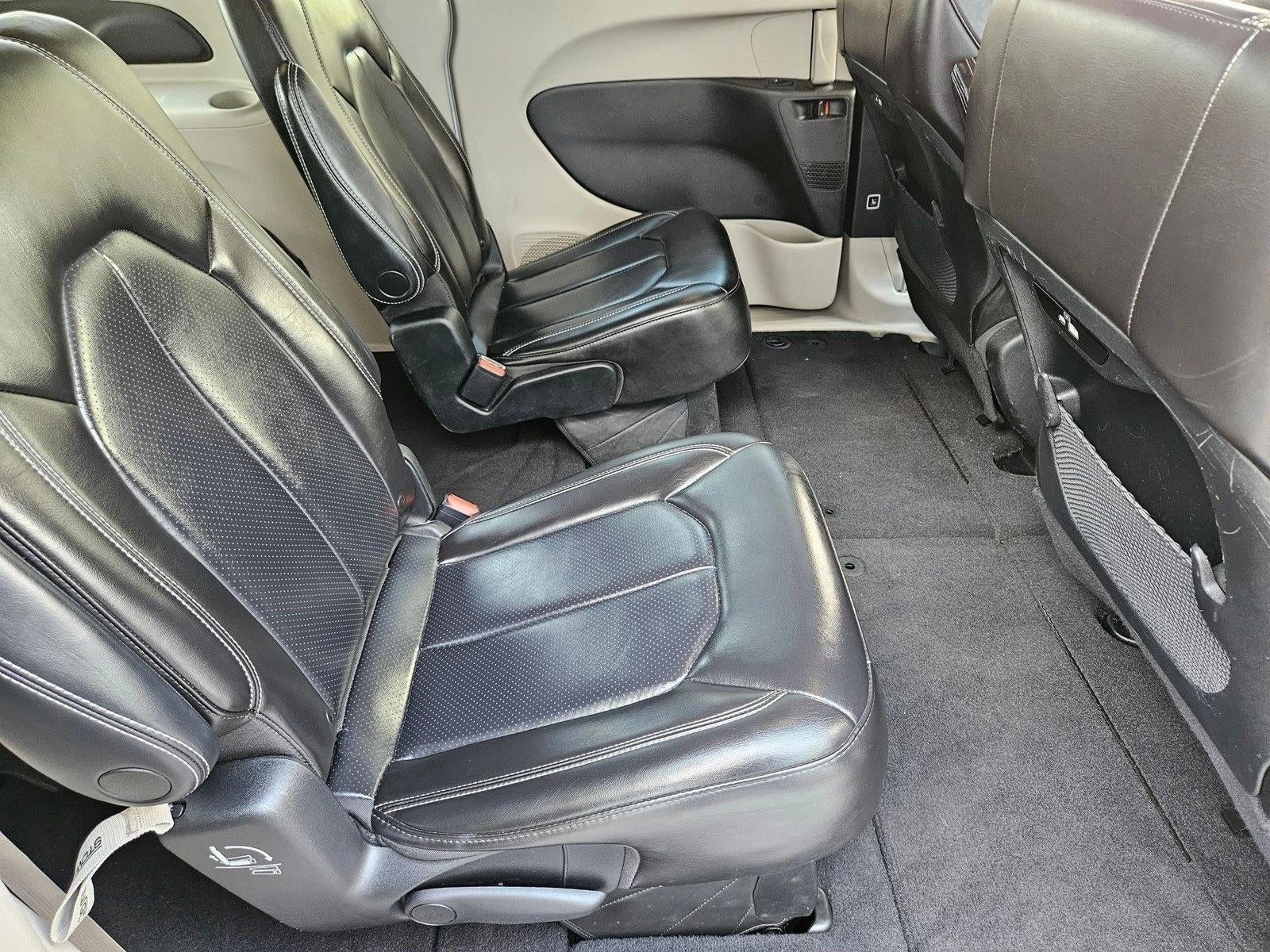 2023 Chrysler Pacifica Touring L FWD