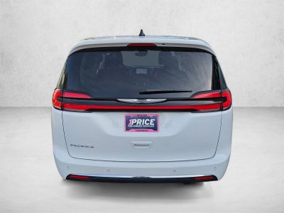 2023 Chrysler Pacifica Touring L FWD