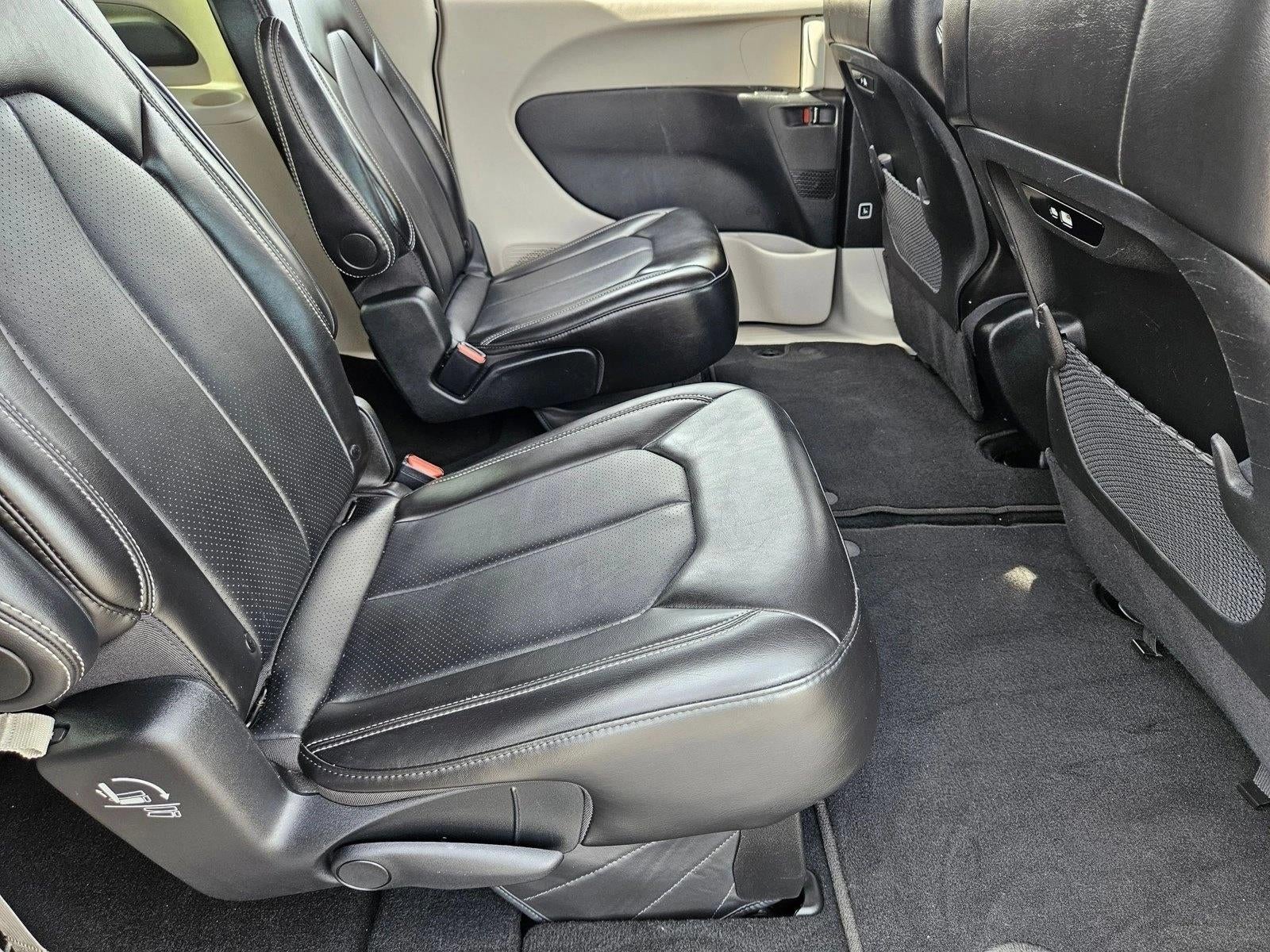 2024 Chrysler Pacifica Touring L FWD