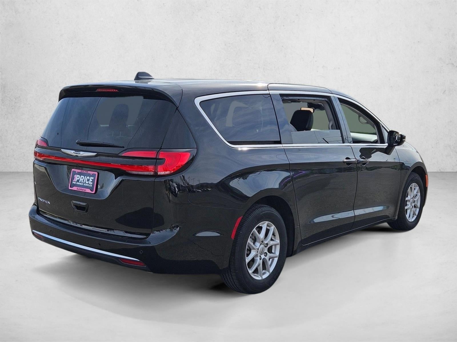 2024 Chrysler Pacifica Touring L FWD