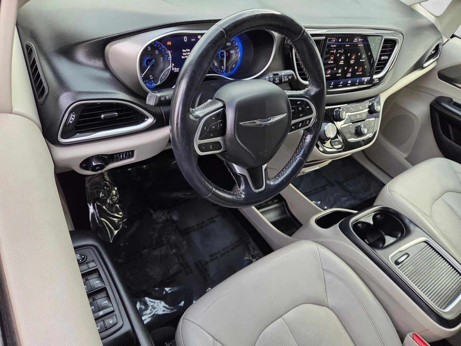 2021 Chrysler Pacifica Touring L FWD