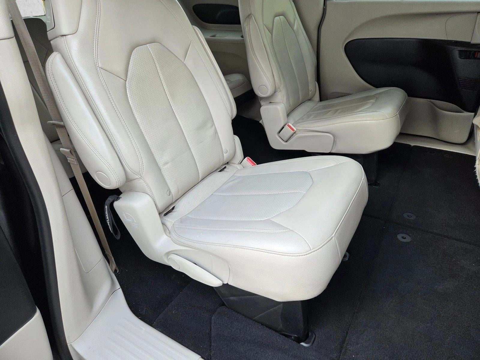 2021 Chrysler Pacifica Touring L FWD