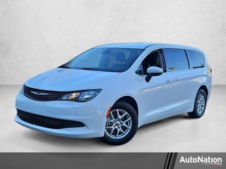2023 Chrysler Voyager LX FWD