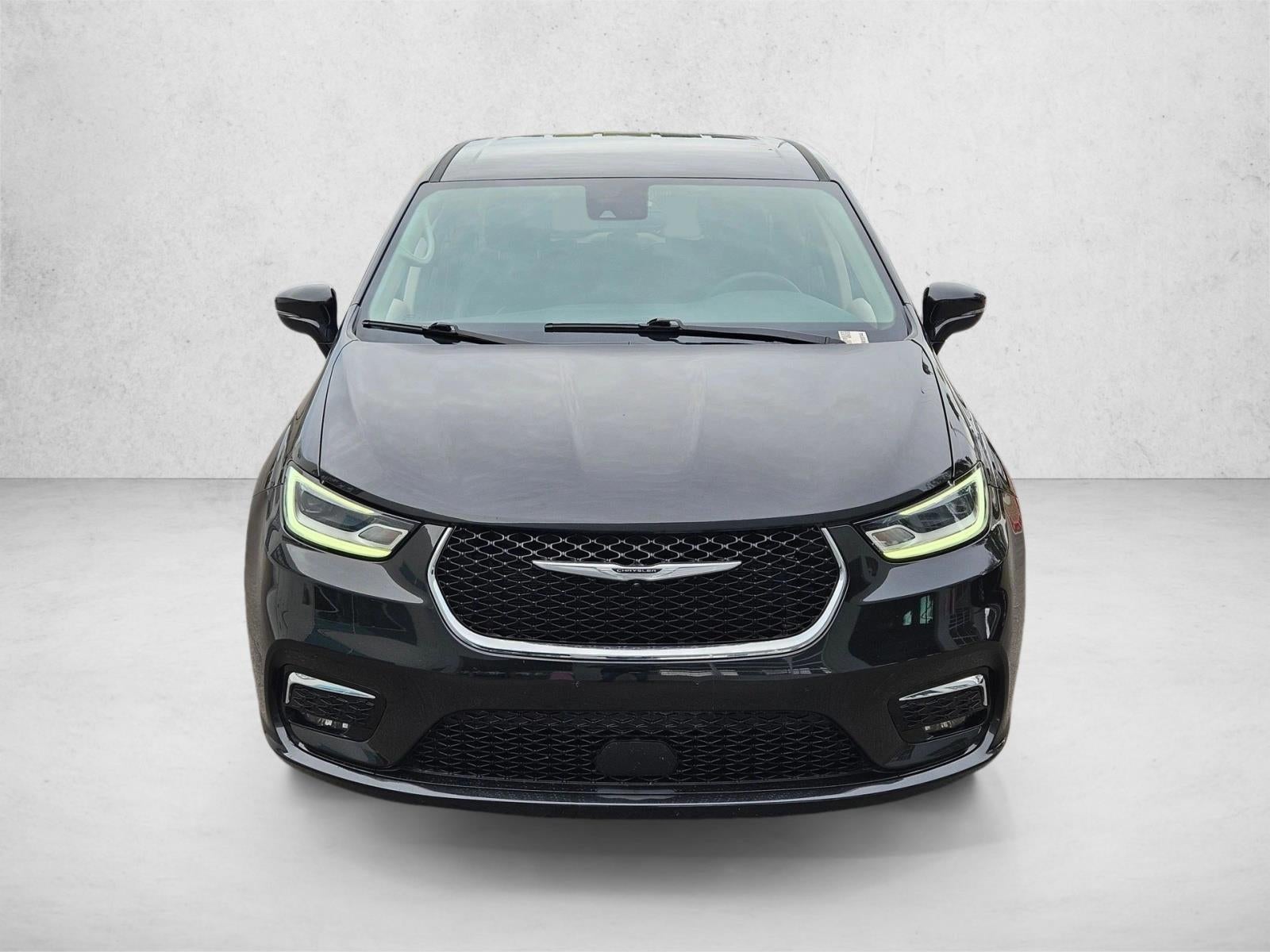 2024 Chrysler Pacifica Hybrid Select FWD