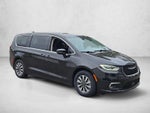 2024 Chrysler Pacifica Hybrid Select FWD