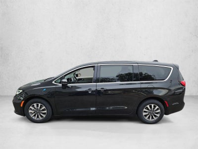 2024 Chrysler Pacifica Hybrid Select FWD