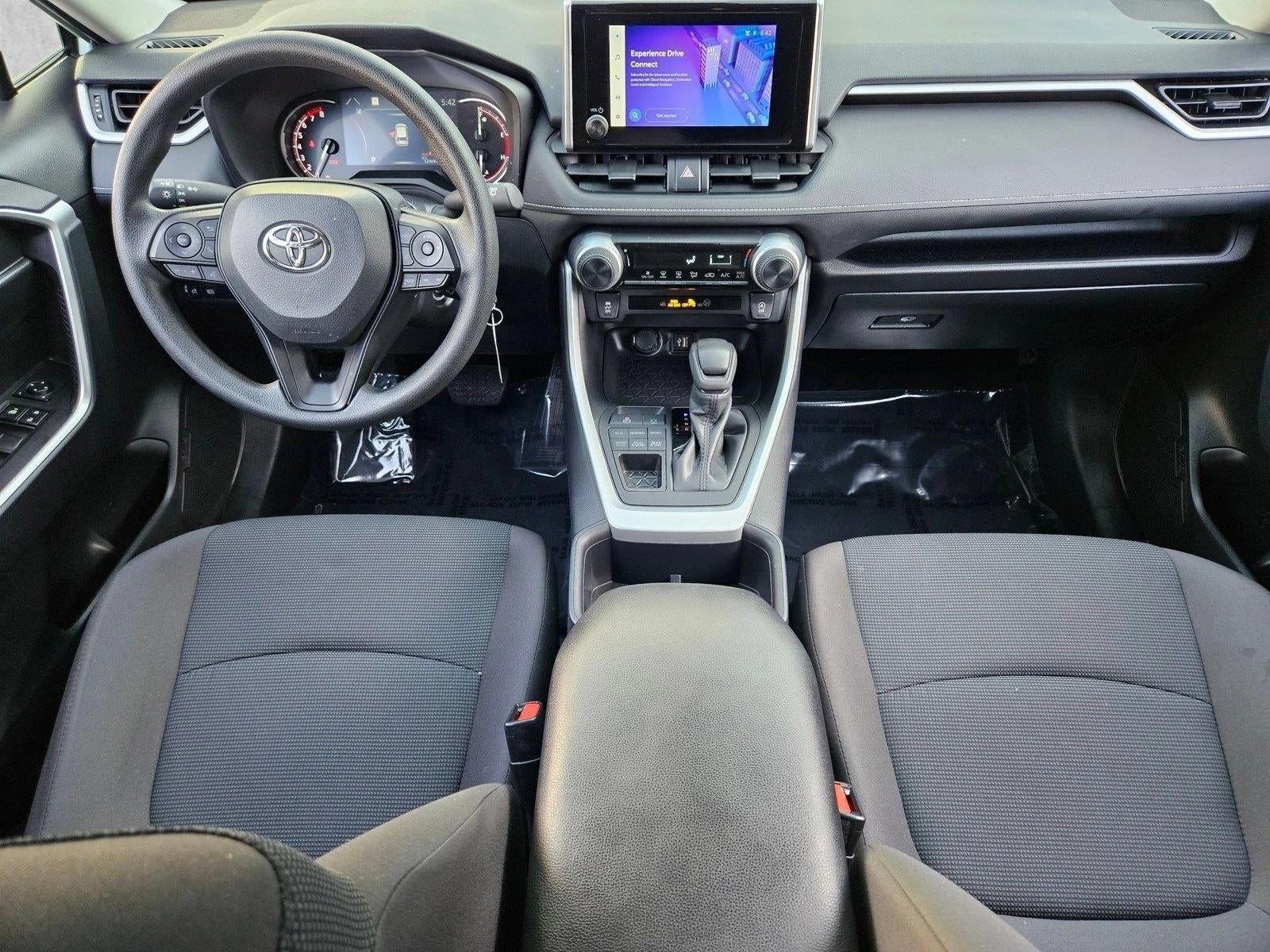 2025 Toyota RAV4 LE AWD (Natl)