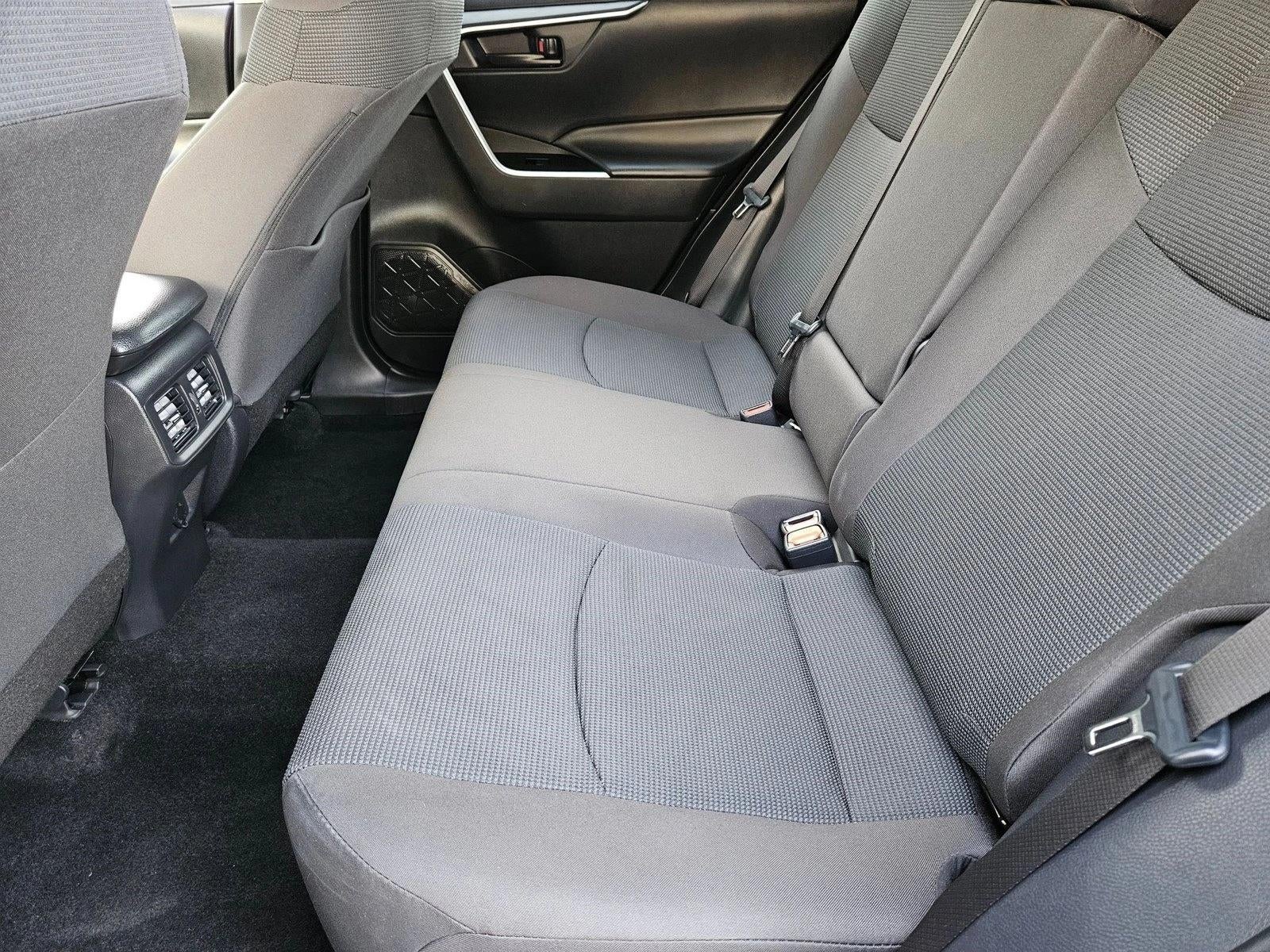 2025 Toyota RAV4 LE AWD (Natl)