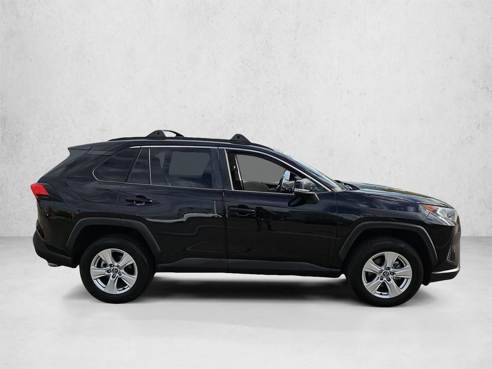 2020 Toyota RAV4 XLE FWD (Natl)