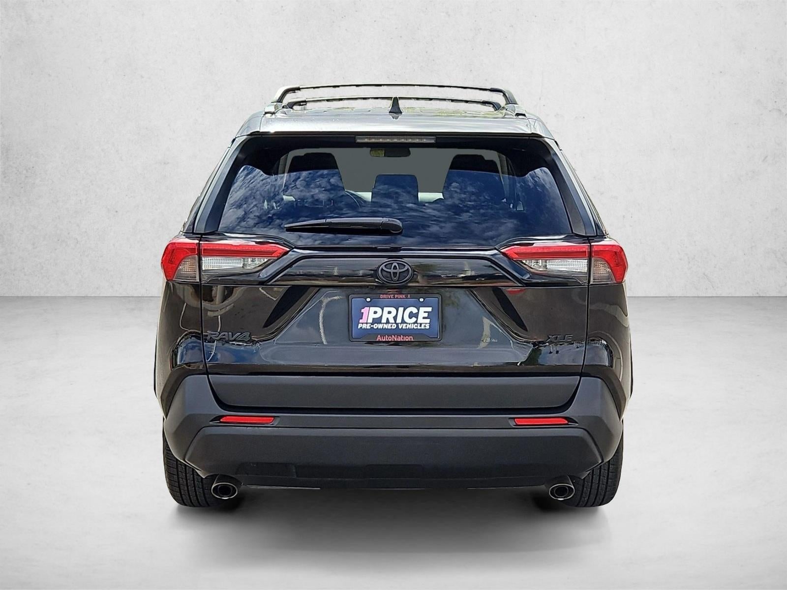 2020 Toyota RAV4 XLE FWD (Natl)
