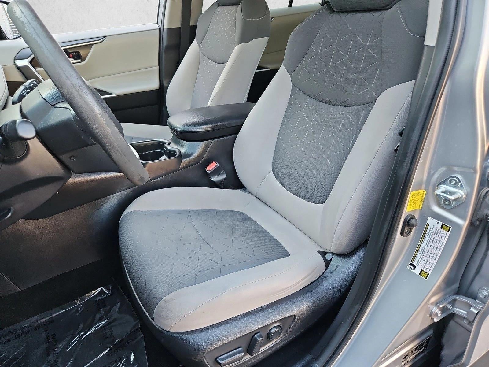 2021 Toyota RAV4 XLE FWD (Natl)