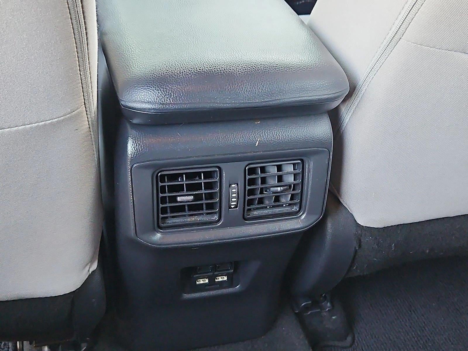 2021 Toyota RAV4 XLE FWD (Natl)