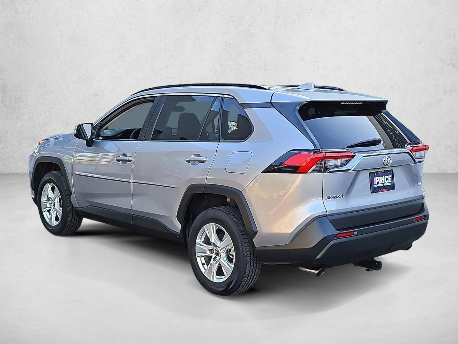 2021 Toyota RAV4 XLE FWD (Natl)