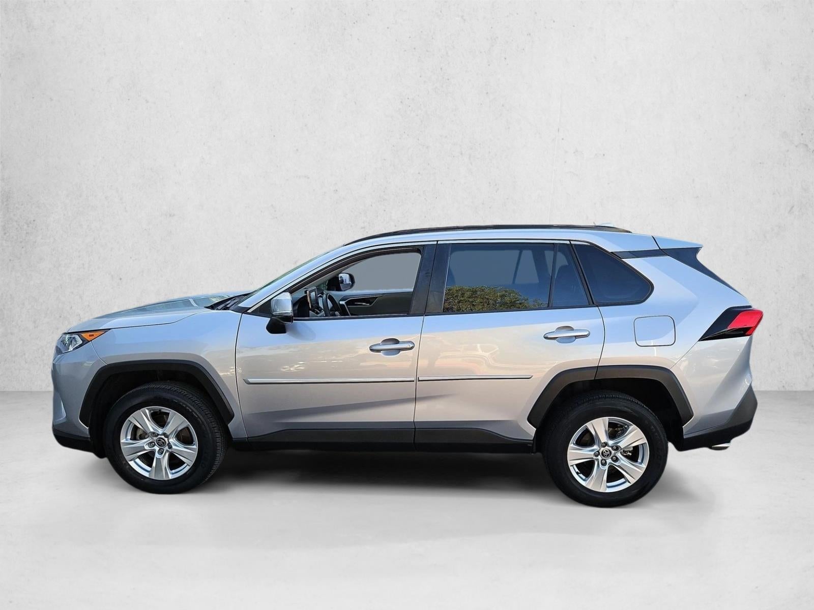 2021 Toyota RAV4 XLE FWD (Natl)