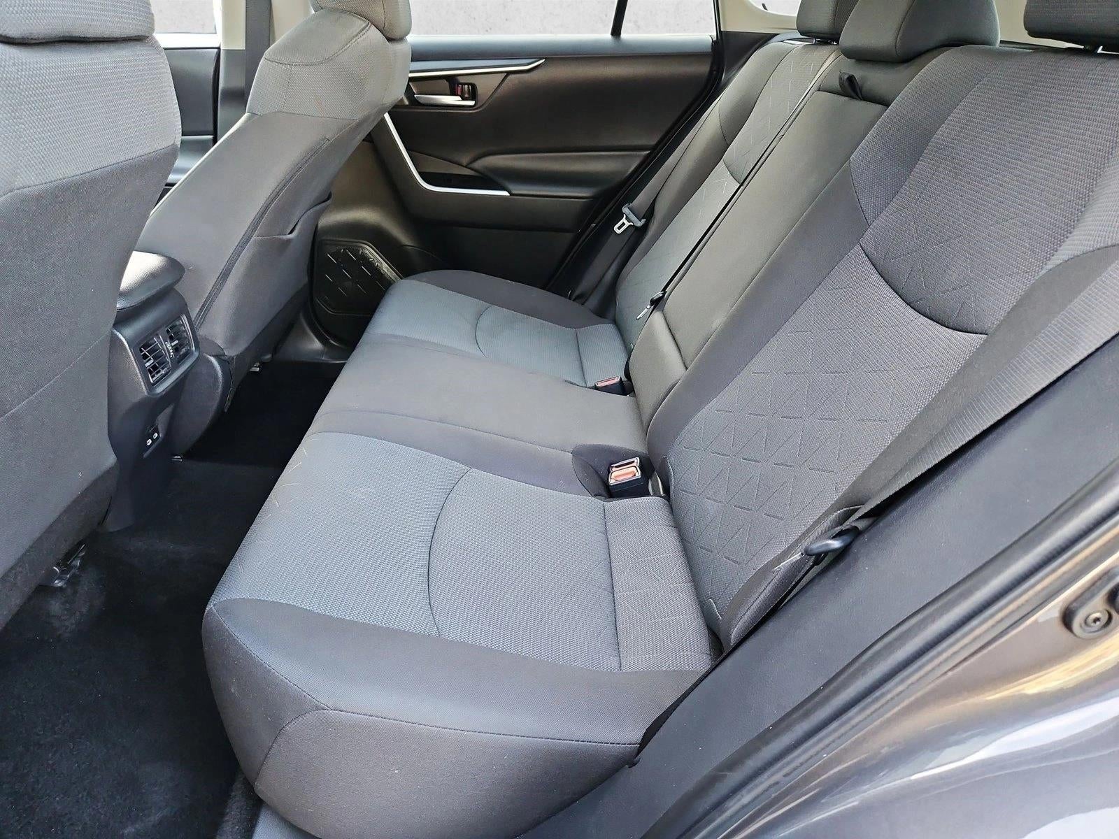 2025 Toyota RAV4 XLE FWD (GS)