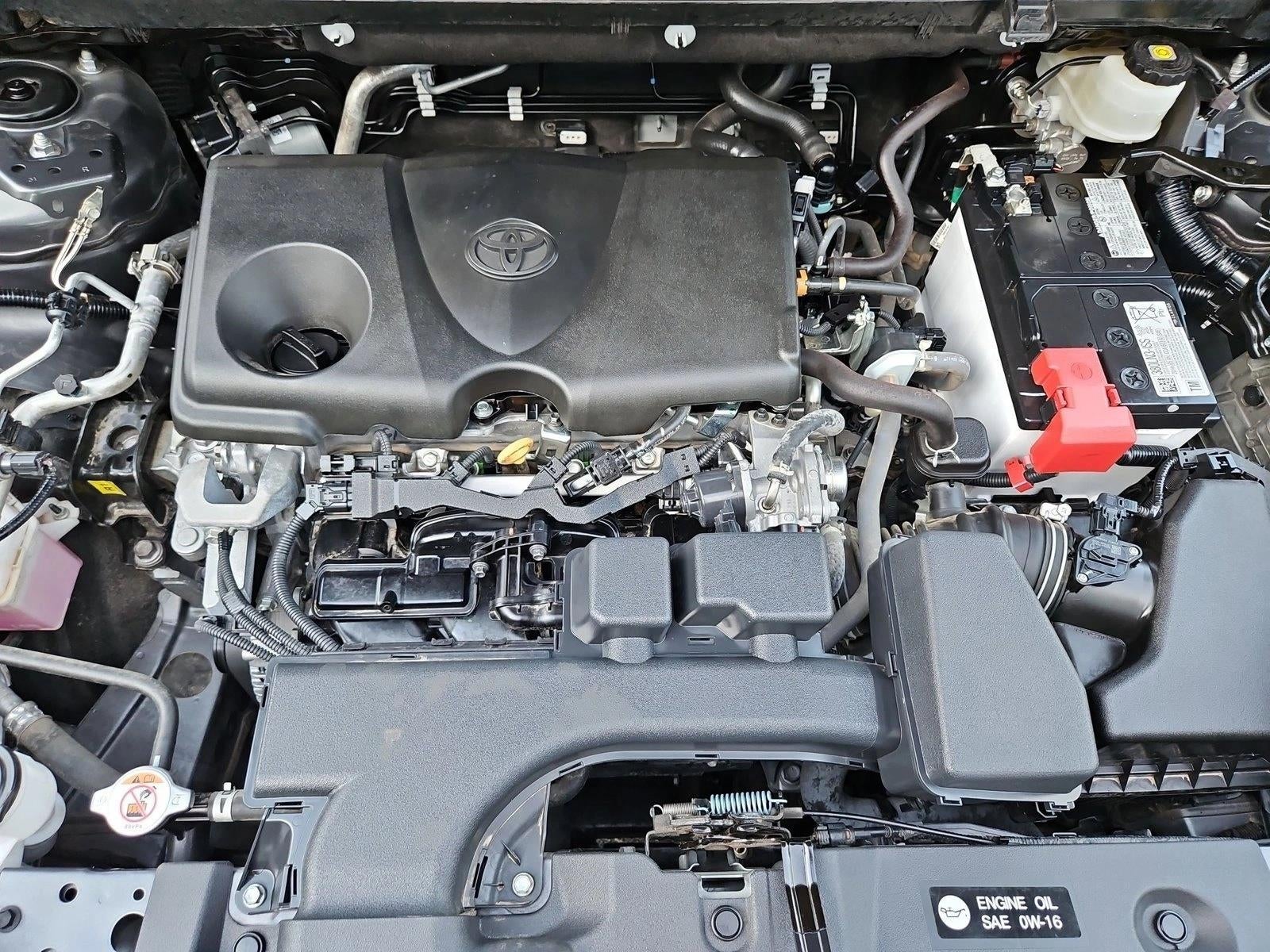 2025 Toyota RAV4 XLE FWD (GS)