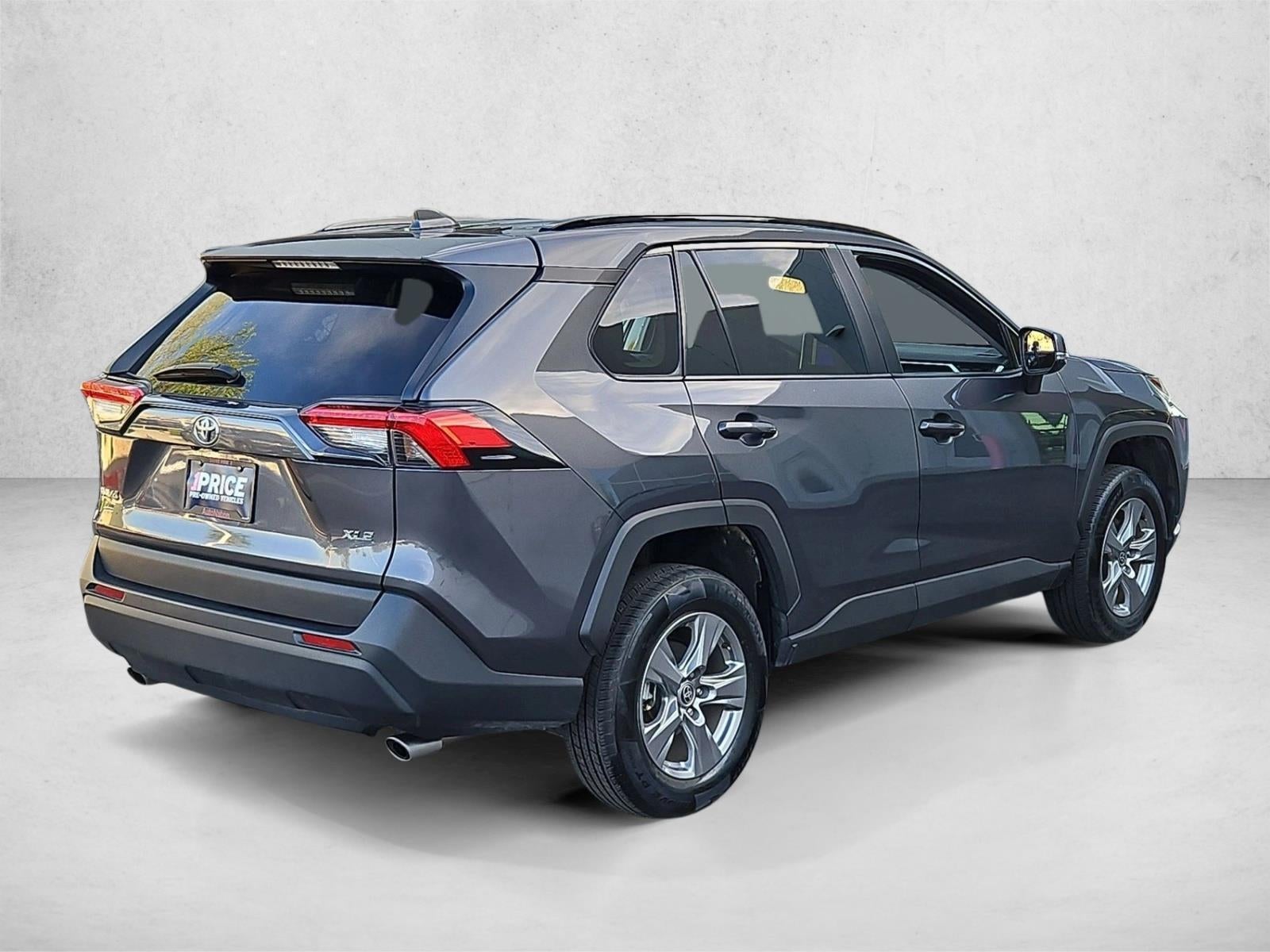 2025 Toyota RAV4 XLE FWD (GS)