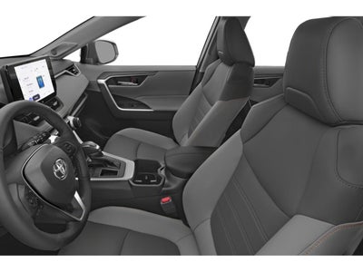 2025 Toyota RAV4 XLE FWD (GS)