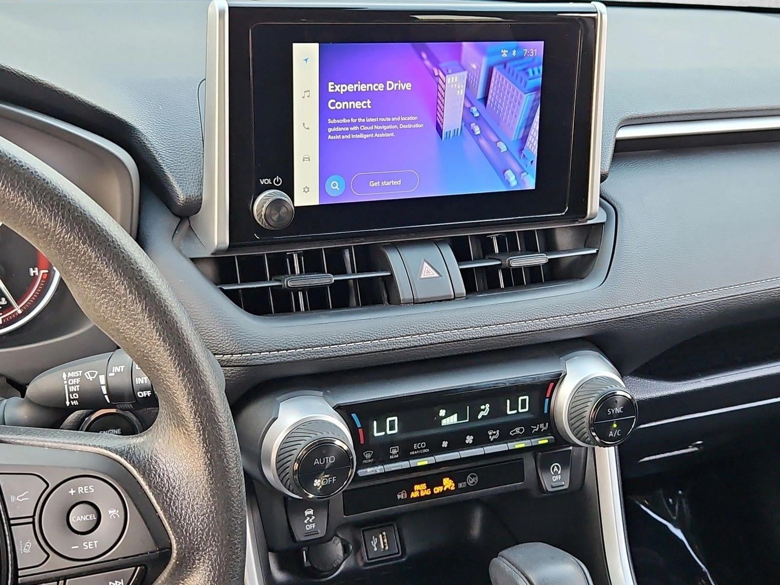 2025 Toyota RAV4 XLE FWD (GS)