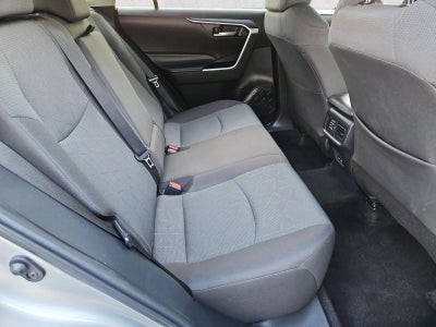 2025 Toyota RAV4 XLE FWD (GS)
