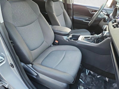 2025 Toyota RAV4 XLE FWD (GS)
