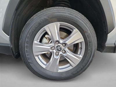 2025 Toyota RAV4 XLE FWD (GS)