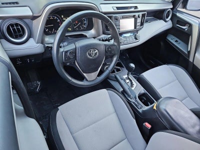 2017 Toyota RAV4 XLE FWD (Natl)
