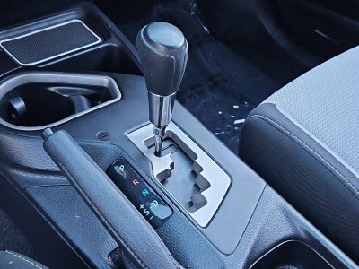 2017 Toyota RAV4 XLE FWD (Natl)