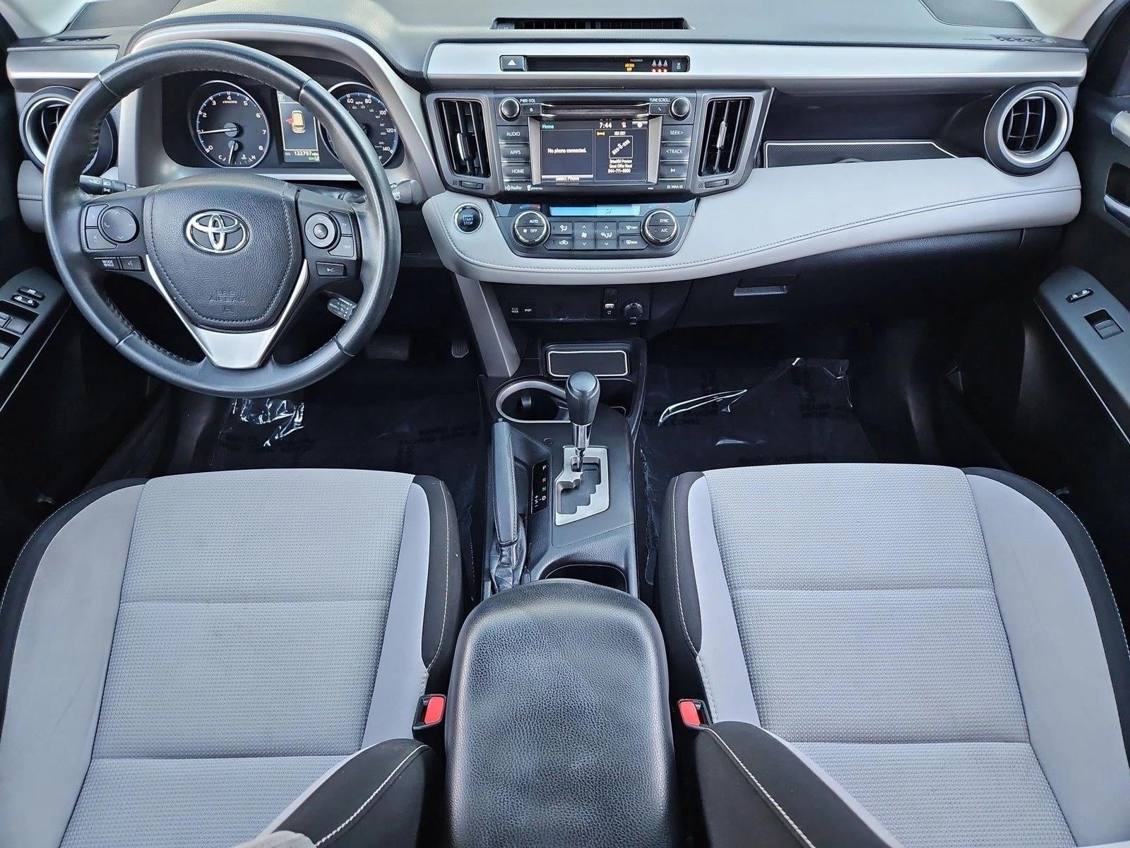 2017 Toyota RAV4 XLE FWD (Natl)