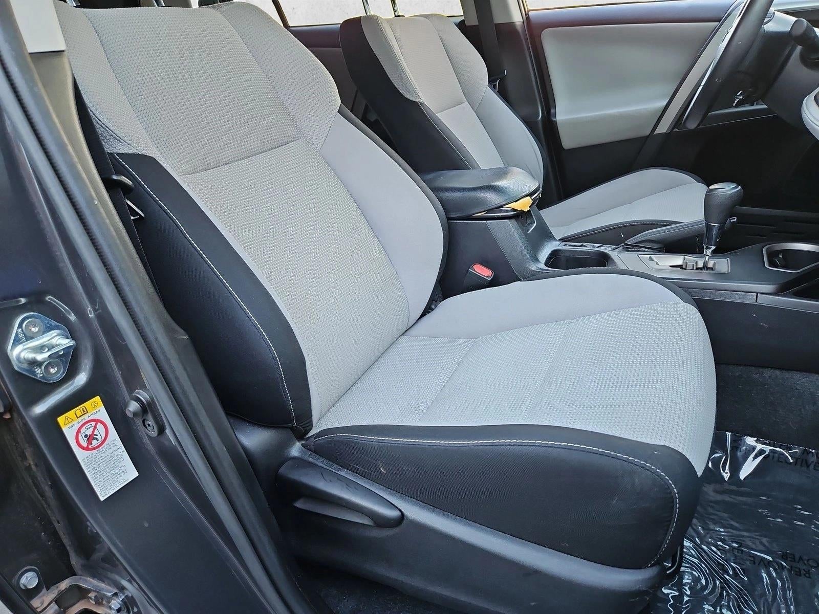 2017 Toyota RAV4 XLE FWD (Natl)