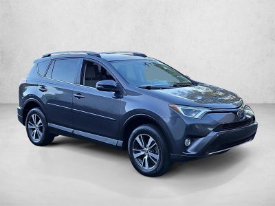 2017 Toyota RAV4 XLE FWD (Natl)