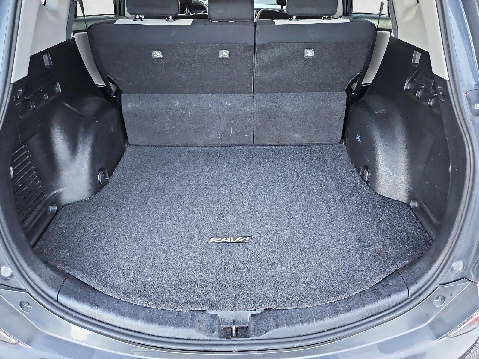 2017 Toyota RAV4 XLE FWD (Natl)