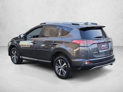 2017 Toyota RAV4 XLE FWD (Natl)