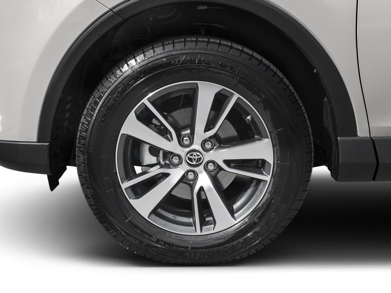 2017 Toyota RAV4 XLE FWD (Natl)